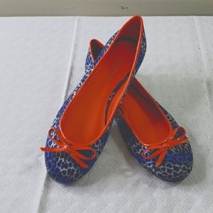 Twiggy of London animal print flats 7.5 Wide